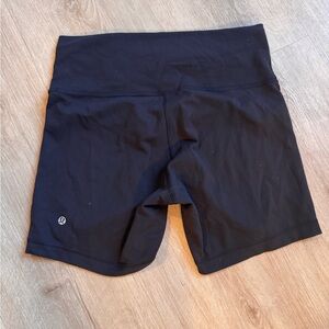 Lululemon black biker, short size large